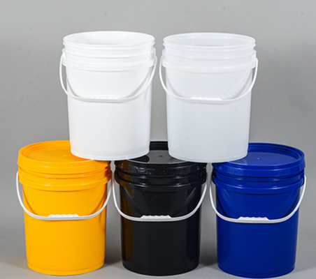 5 galon ember plastik dengan pegangan - Tinggi 15,5 inci - Diameter 11,5 inci