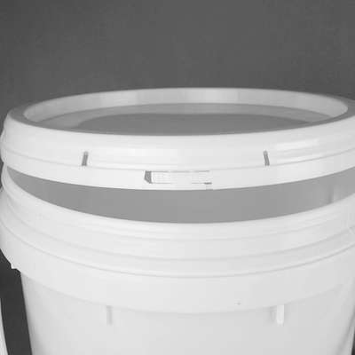 Bucket cat plastik bulat dengan tuang spout dan tahan panas