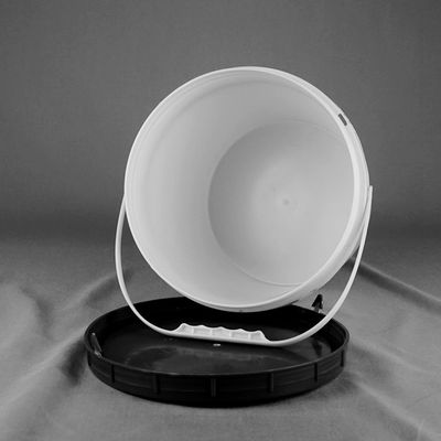 OEM ODM Selamat Datang 8L Ember Penyimpanan Air Ember Pasir Plastik Kecil Dengan Tutup Sekrup