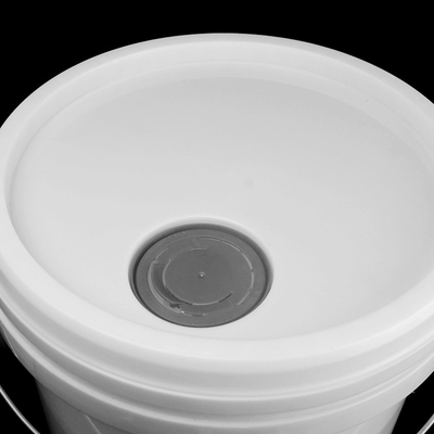 Sertifikasi ISO9001 Ember Pelumas 20 Ltr Dengan Tutup Cerat