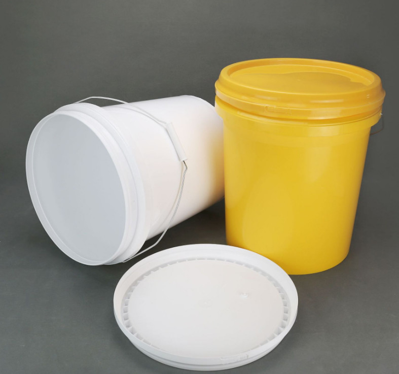 Ember Plastik Kekebalan Air dengan Tutup dan Genggam untuk Penyimpanan Makanan
