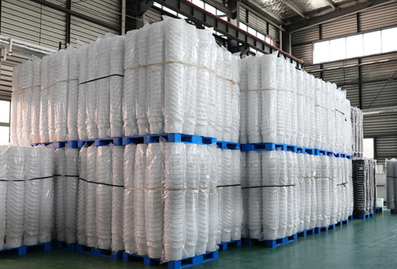 Ember Plastik Putih atau Ringan Lainnya untuk Penyimpanan Mainan