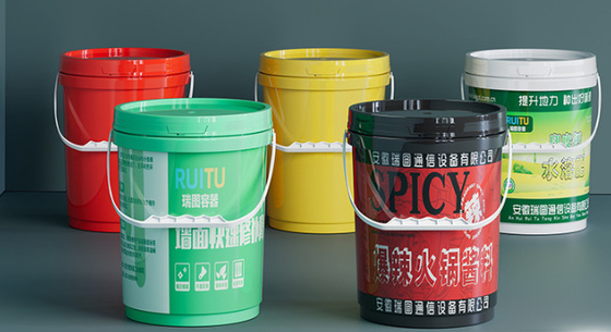 Penanganan Termasuk Ember Plastik Lima Gallon Untuk Solusi Penyimpanan Tahan UV
