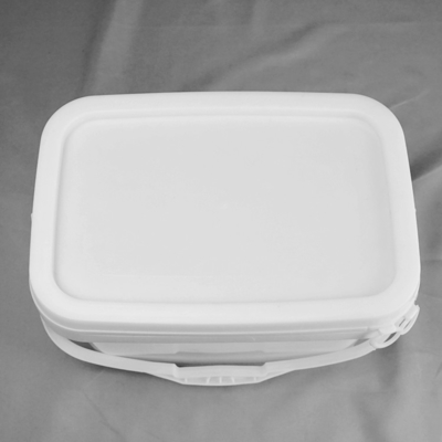 Warna Disesuaikan PP Bucket 5L Plastik Bucket Dengan Tutup Bentuk Persegi