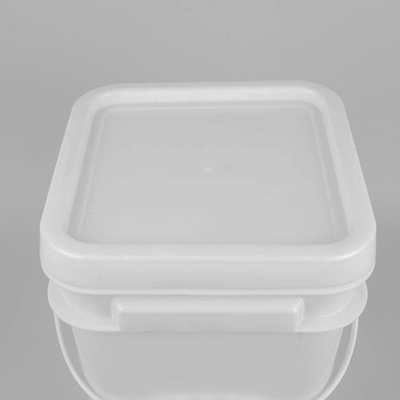 1.2 Kg Ember Plastik Berkuadrat Tahan Dampak dengan Handle Termasuk