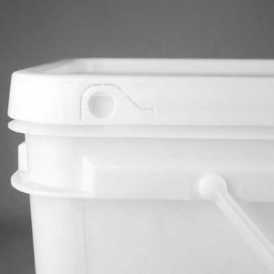 Ember Plastik Persegi 1,2 Kg untuk Cat Putih atau Warna Lain