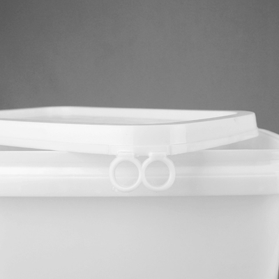 Warna Disesuaikan PP Bucket 5L Plastik Bucket Dengan Tutup Bentuk Persegi