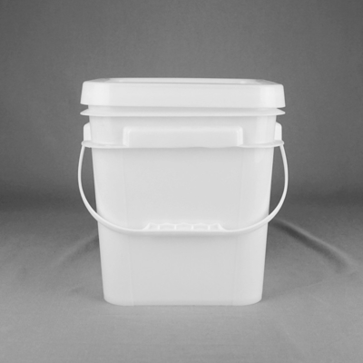Ember Plastik Persegi 9L